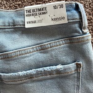 Kensie Women's Vintage Luxe High Rise Skinny Jeans - Light Blue